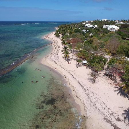 Appartement Au Bord De Mer لو مول المظهر الخارجي الصورة