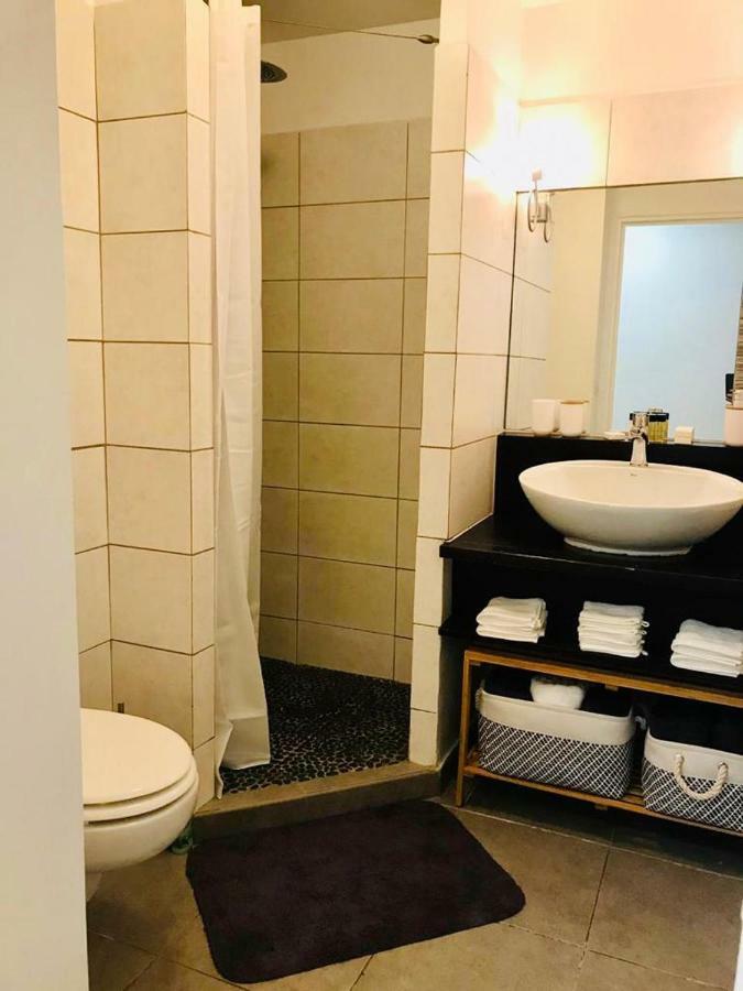 Appartement Au Bord De Mer لو مول المظهر الخارجي الصورة